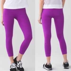 Lululemon Zone In Cropped Legging